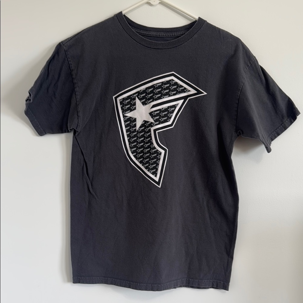Vintage Famous Stars and Straps Grey Graphic T-Shirt